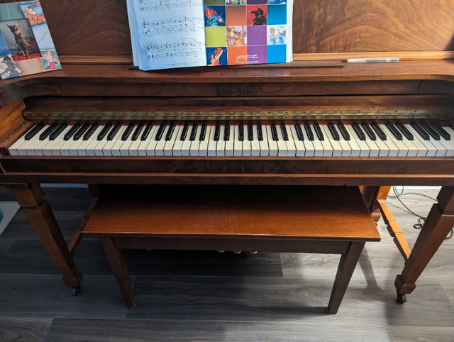 Piano and Bench in Pianos & Keyboards in Strathcona County