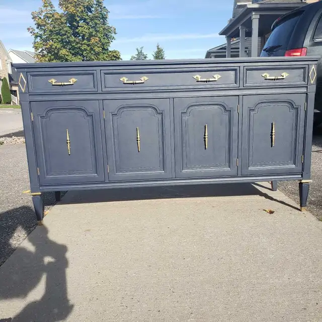 GREAT MALCOLM SIDEBOARD--OPTIONAL HUTCH AVAILABLE in Hutches & Display Cabinets in Markham / York Region - Image 10