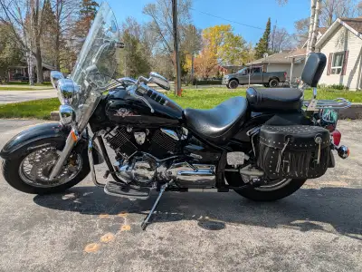 85620km, 2nd owner. Always stored indoors, looks great. New tires, tubes, brake flush Aug2020 81702k...