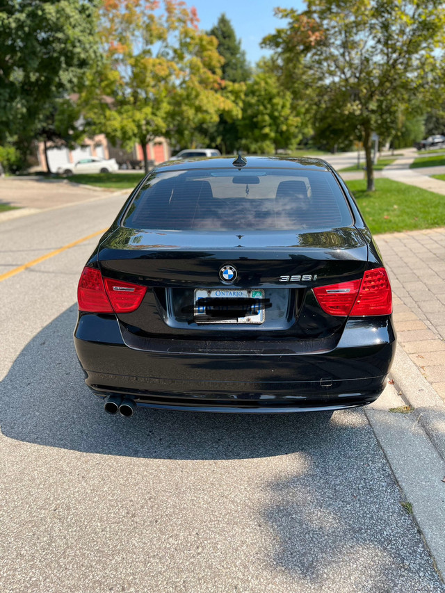 2010 BMW 328xi BLACK ON BLACK in Cars & Trucks in Markham / York Region - Image 4