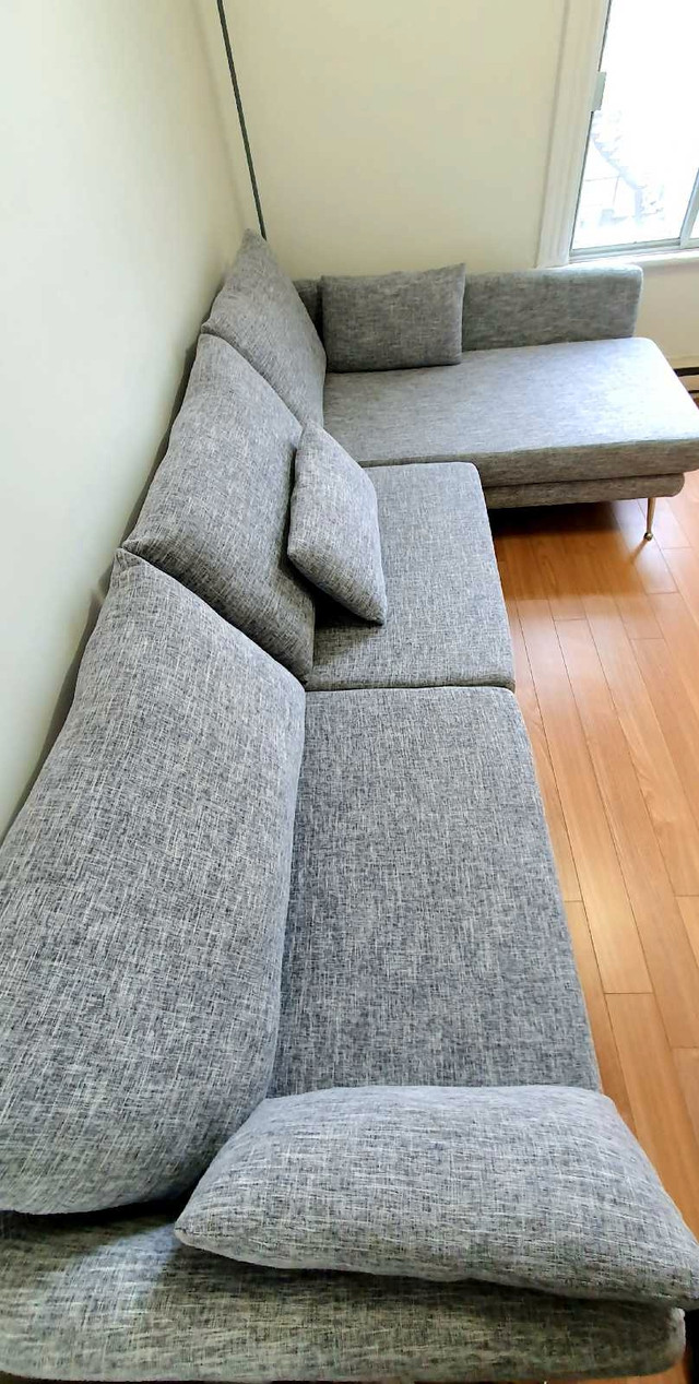 Canapé/sofa sectionnel  dans Sofas et futons  à Ville de Montréal - Image 2