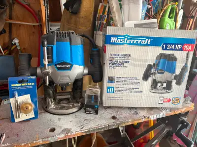MASTERCRAFT PLUNGE ROUTER 13/4 HP and accessories, View more