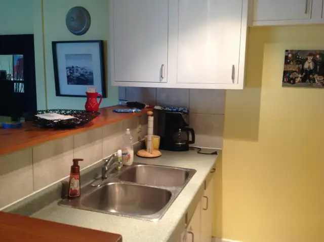 room for rent  in Room Rentals & Roommates in Calgary - Image 4