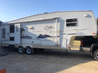 2005 Cody 5th wheel