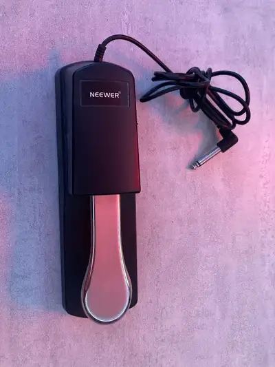 Neewer Sustain Pedal, View more