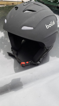 New Bolle Ski Snowboard Helmet 