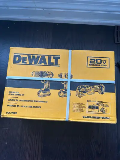 Brand New in Box and sealed comes with batteries and charger you can open it and check for yourself...
