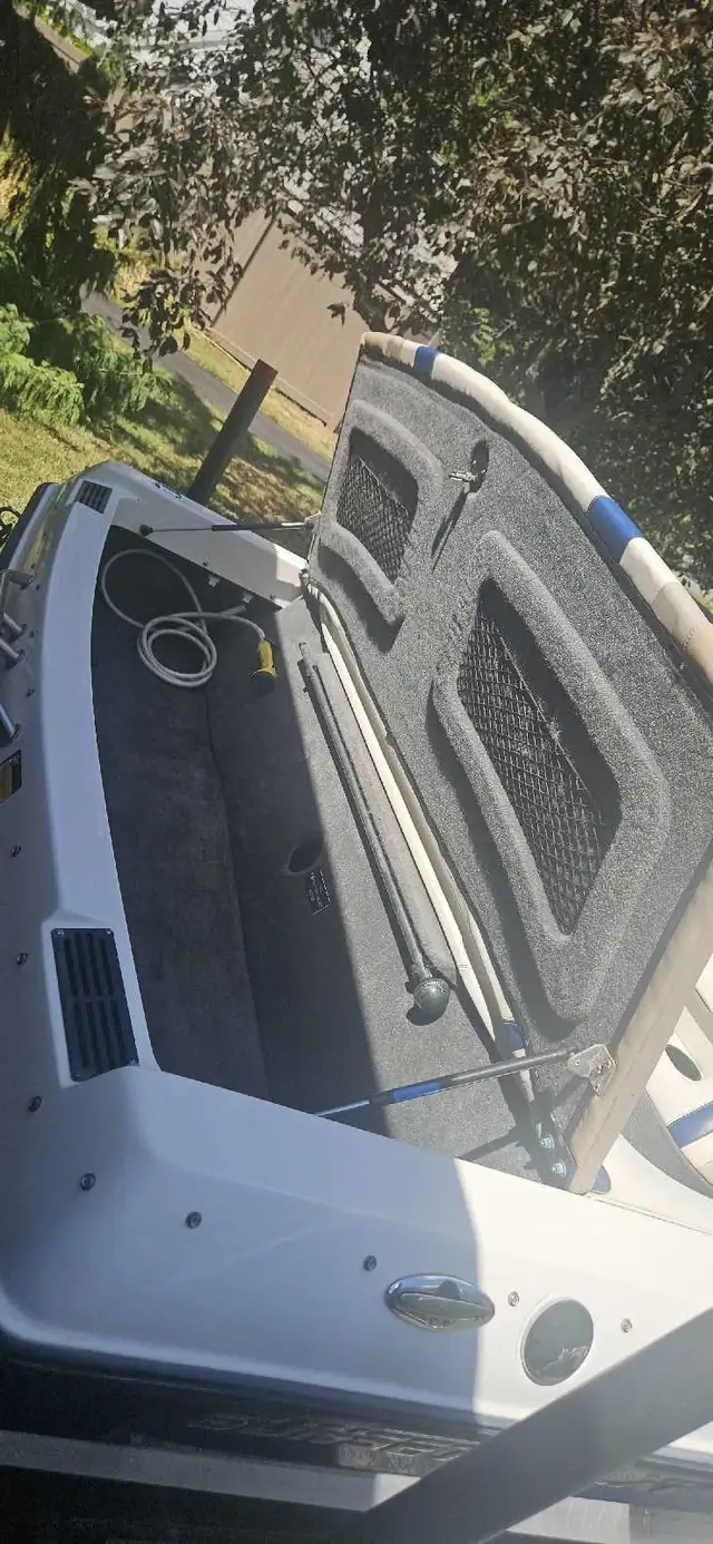 2000 Malibu Boat - Sunsetter LXI in Powerboats & Motorboats in Ottawa - Image 9