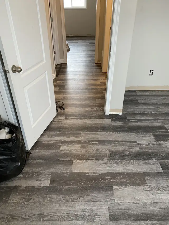 Flooring installation & repairs64352132282625127