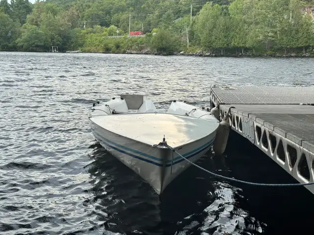 Mistral 4.7 sailboat voilier in Sailboats in Ottawa - Image 3