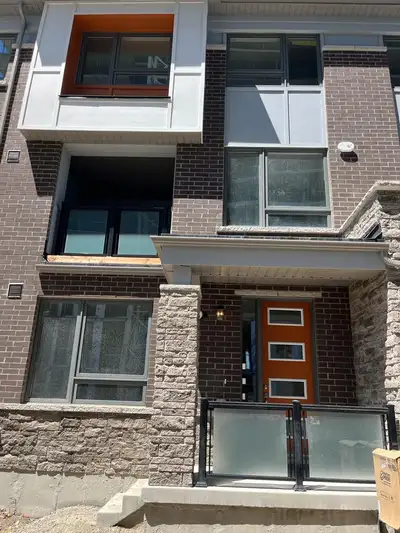 Females only....Shared or Private room. This is a 2 person bedroom in a beautiful bright and sunny 3...