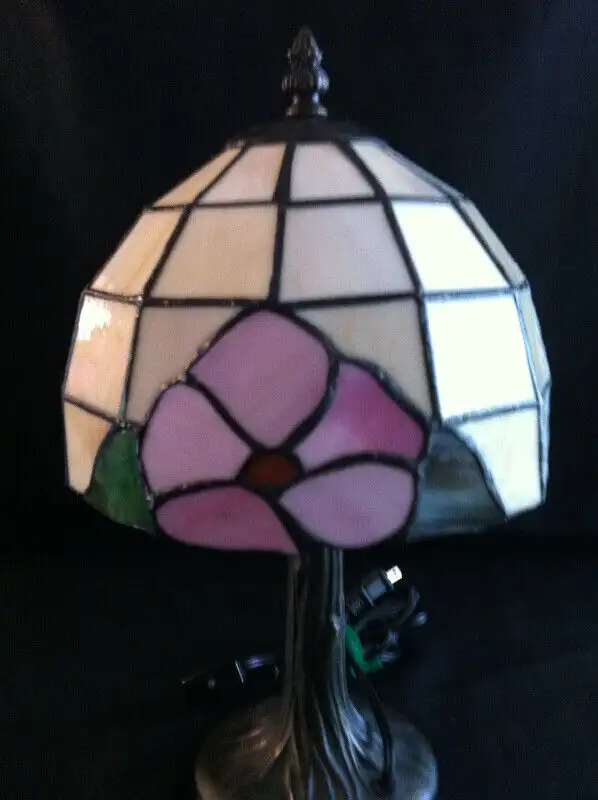 VINTAGE TABLE LAMP in Indoor Lighting & Fans in Barrie - Image 7