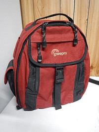 Lowepro backpack for photo equipment {prix réduite}