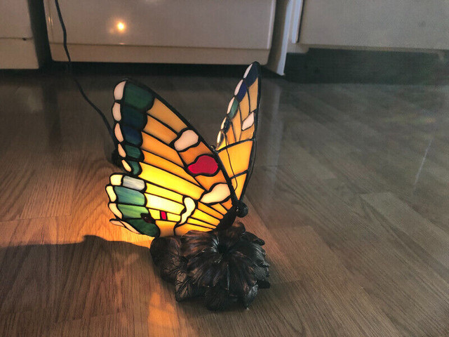 Butterfly lamp in Indoor Lighting & Fans in Winnipeg - Image 2