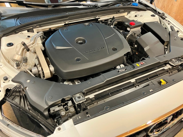 VOLVO T5 AWD CROSS COUNTRY 2020 — photo 4