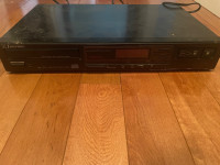CD Player Emerson 1986 CD160 Compact Disc Player