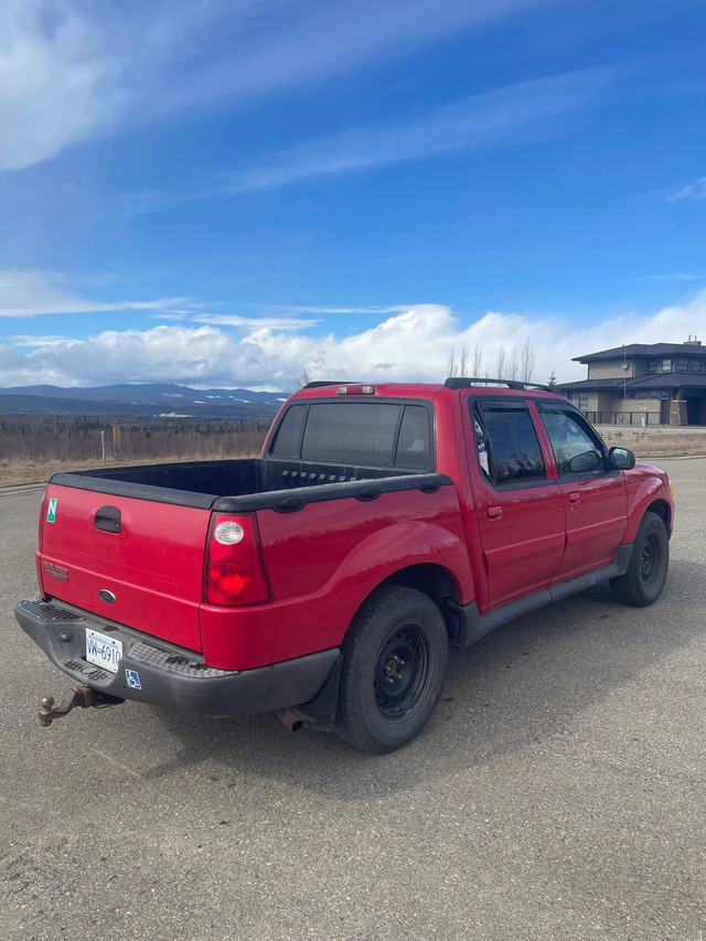 2005 ford explorer sport trac in Cars & Trucks in Smithers - Image 4