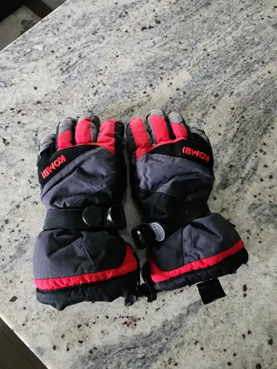 Kids Youth skiing and snowboarding gloves, View more