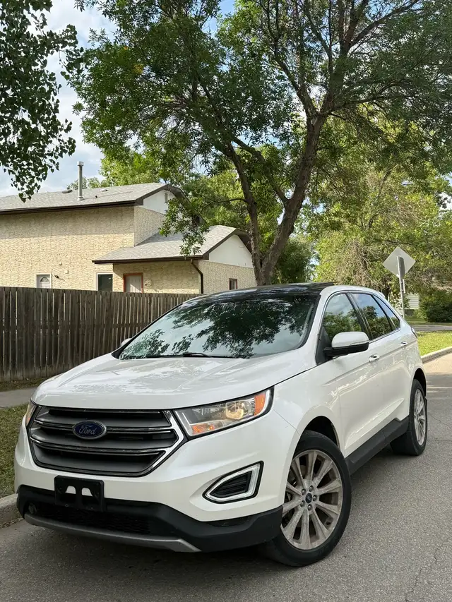 2017 Ford Edge Titanium AWD541162145192366083