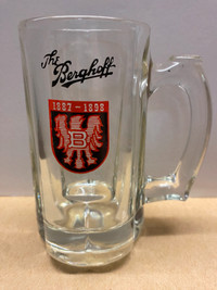 Breweriana - Beer Glass - The Berghoff (Chicago restaurant) -mug