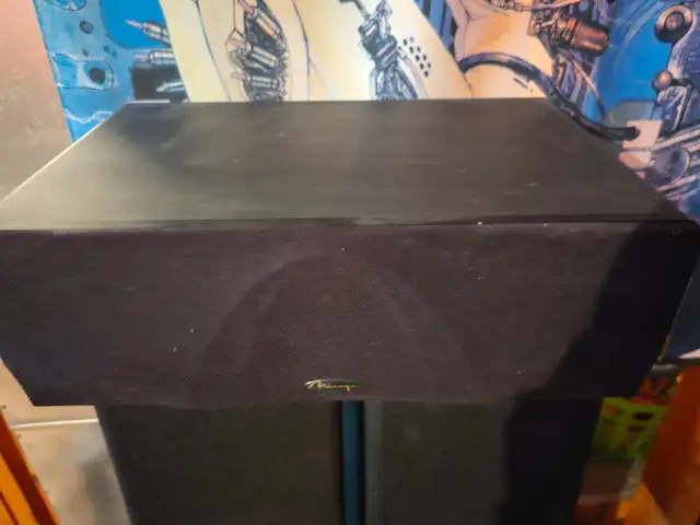 Mirage Tower and Centre Speakers in Speakers in Calgary - Image 4