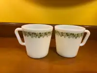 Vintage Set of 2 Pyrex Spring Blossom Crazy Daisy Milk Glass Mug
