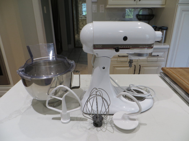 Kitchen Aid Stand Mixer White dans Robots culinaires et mélangeurs  à Longueuil/Rive Sud - Image 2