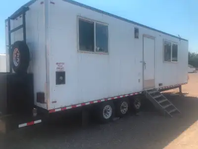 Won't find a better deal! 2006 Demby well site trailer cmes with fridge, stove, microwave, deepfreez...