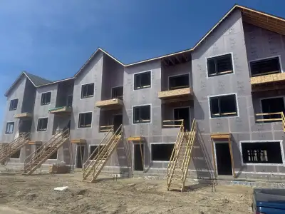 Summer is here and work is picking up. We do mostly exterior cladding like Maibec wood siding, Hardi...
