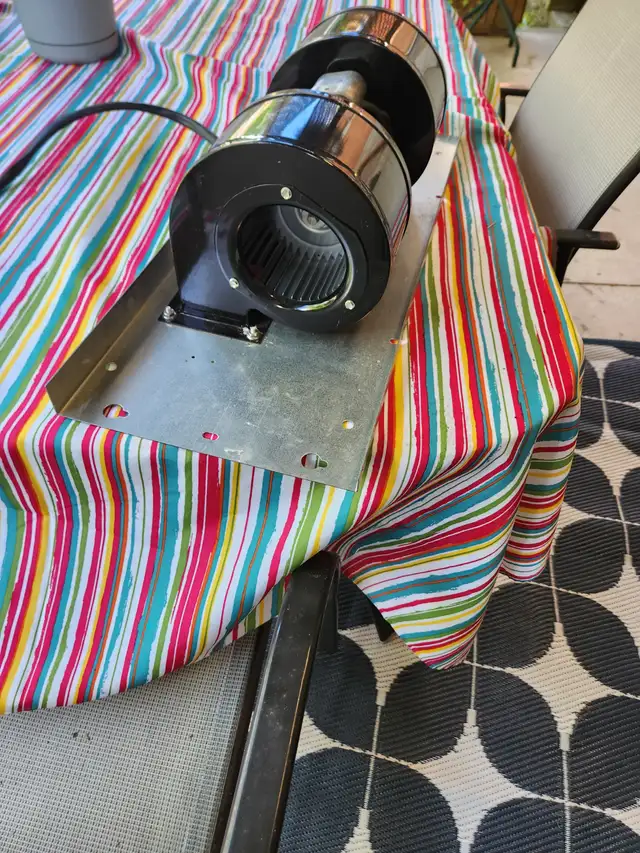 Utility Fan64520010260353122