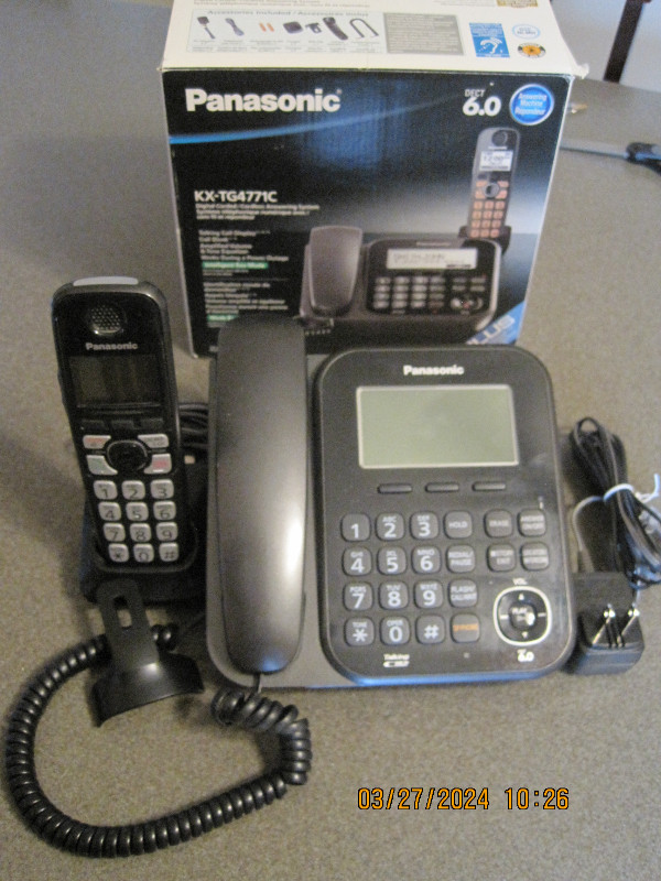 Panasonic Phone in Home Phones & Answering Machines in Markham / York Region