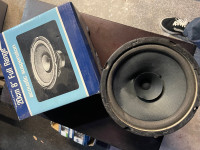 30W speakers (20cm / 8”)