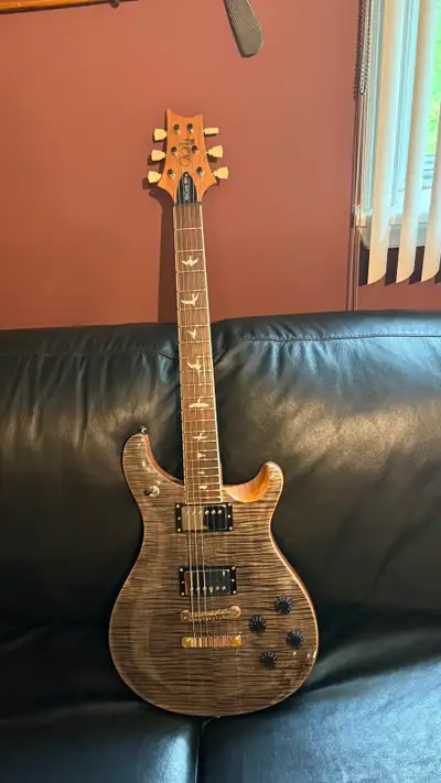 PRS SE McCarty 594 – Mint Condition – Upgraded Locking Tuners, View more