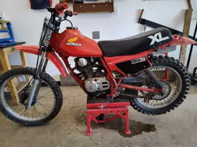 Nice classic in good shape, new rear tire and sprocket. Had it for years, ran well until timing chai...