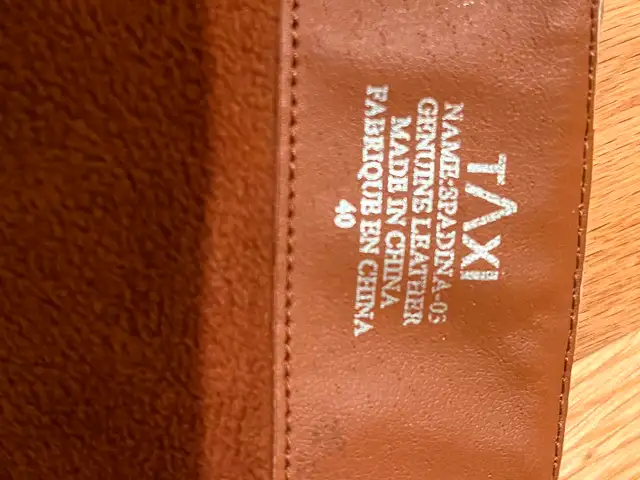 Women’s tall leather boots. Size 8,5-9. in Women's - Shoes in Oakville / Halton Region - Image 5