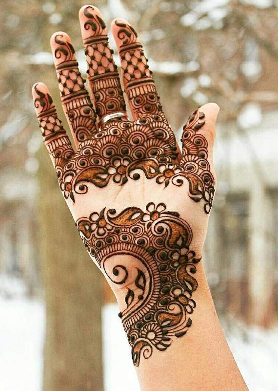 Henna/Mehndi in Wedding in Edmonton - Image 3