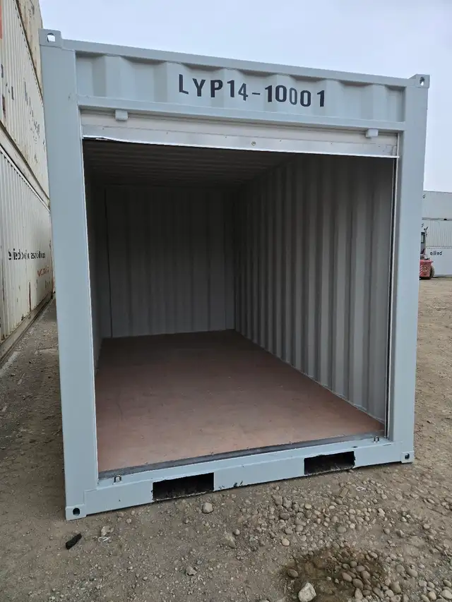 10ft / Mini Shipping Containers in Edmonton in Storage Containers in Edmonton - Image 5