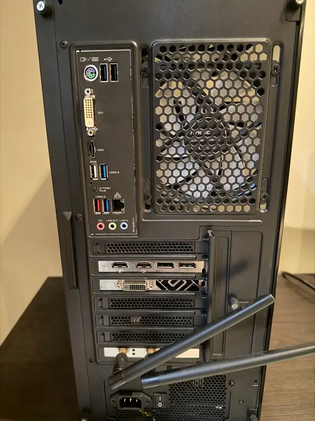 Gaming PC – Ryzen 5 5600 | 32GB RAM | RX 580 | Windows 11 Pro in Desktop Computers in Oshawa / Durham Region - Image 9