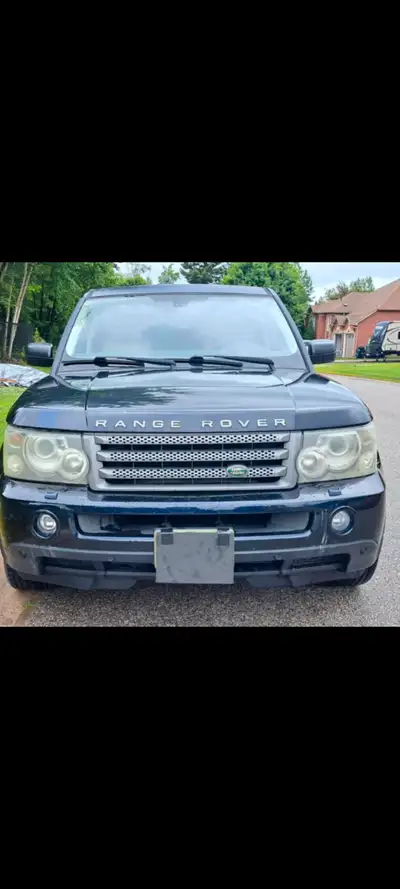 This is a beatiful car..has been in our family since 2007. Evefything works. Brand new tires..amazin...