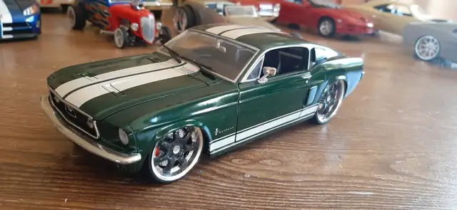 Diecast Ford Mustang 1967 Fast & Furious 1/21