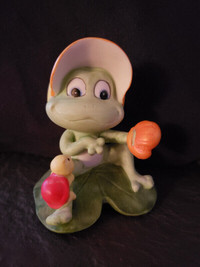 Vintage Frog baseball catcher figurine
