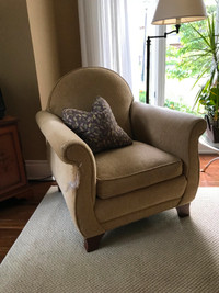 Ethan Allen - Very sturdy and comfortable arm chair.