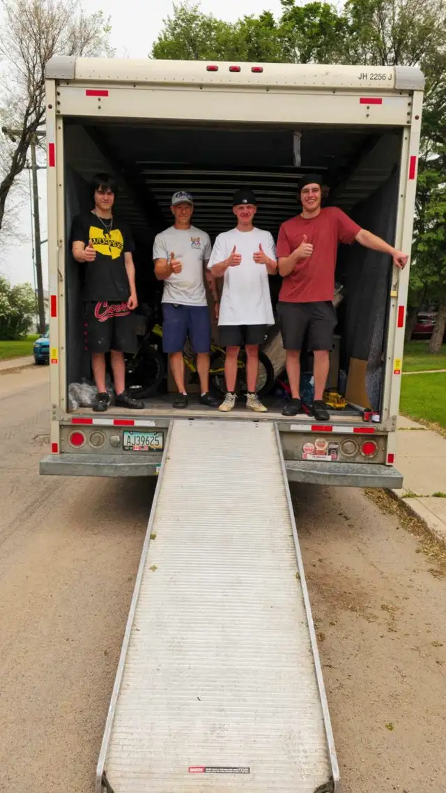 Skinny Dudes Moving, Saskatoon's Favourite Movers62864356026499121