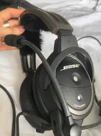 Bose A20 Aviation headset / headphones with bluetooth
