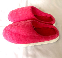 New  Pink Sleepers For Women Size 6.5-7.5