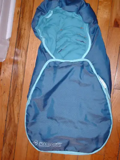 CHANCELIÈRE/NID D'ANGE, View more