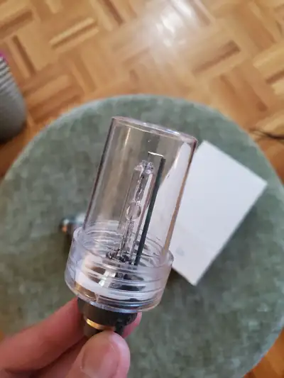 Only used maybe 1 season, super bright white with a touch of a bit bluish, used it on 2016 subaru br...