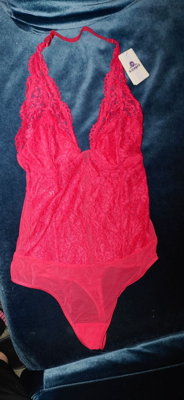 BNWT Wacoal Ciao Bella bodysuit in size small in Women's - Other in City of Toronto - Image 2
