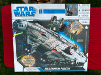 Star Wars - 2008 Millennium Falcon The Legacy Collection