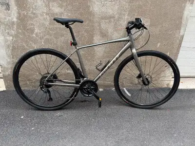 Vélo à vendre, View more